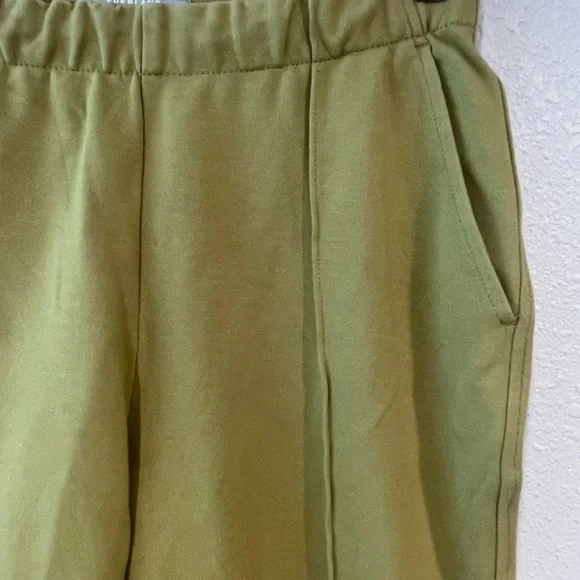 Everlane Women’s Olive Green Pointe Dream Trousers with inside drawstring- Small - Picture 2 of 6